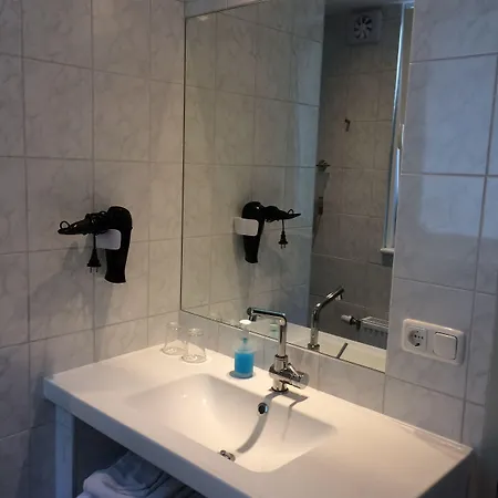 Hotel De Heek 3*